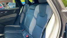 Volvo Xc60 2.0 B4D R DESIGN Pro 5dr AWD Geartronic Diesel Estate